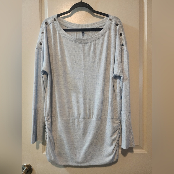 WHBM sweater top - Picture 1 of 3